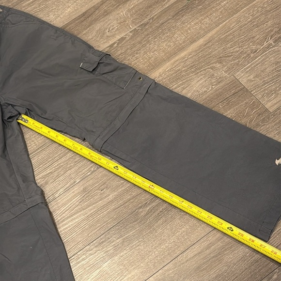 Billabong Women’s Convertible Cargo Pants | Zip-Off to Shorts | Size 3 | Gray - Picture 7 of 11